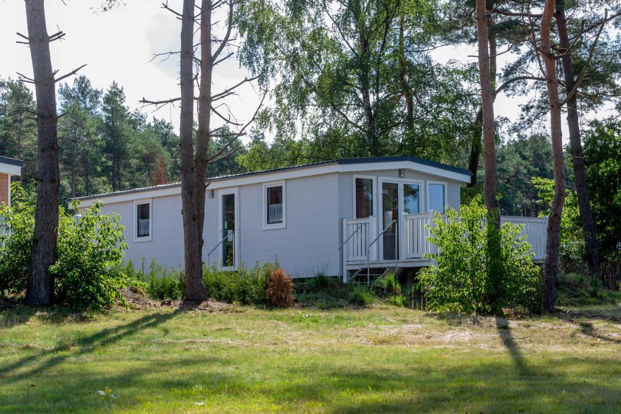 Naturcamping Lueneburger Heide - Chalets & Tiny Haeuser Soltau Exterior photo