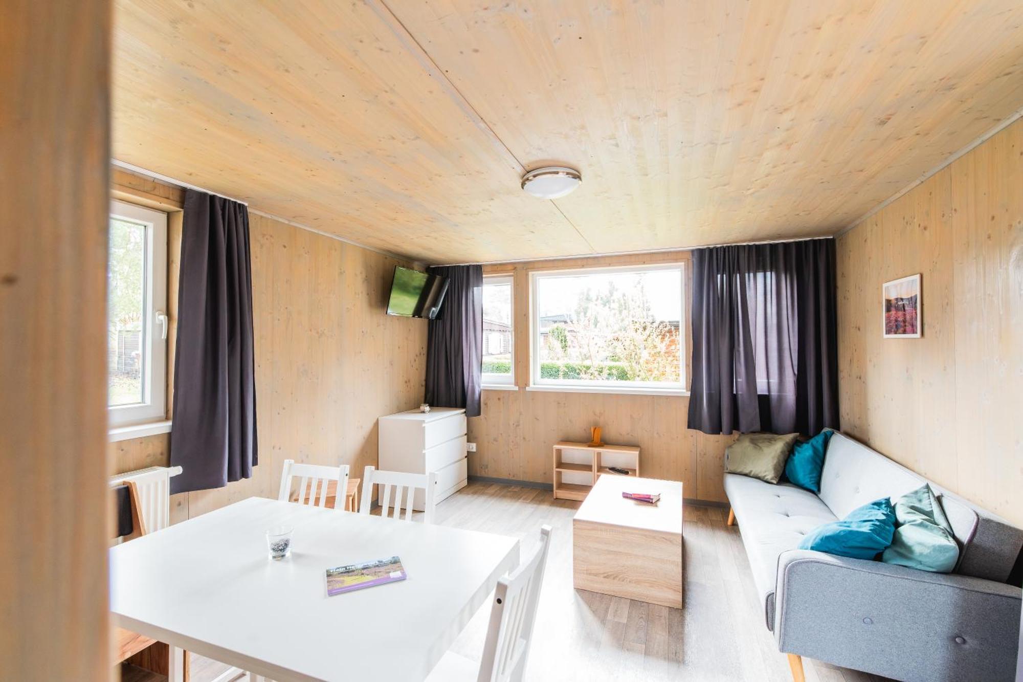Naturcamping Lueneburger Heide - Chalets & Tiny Haeuser Soltau Exterior photo
