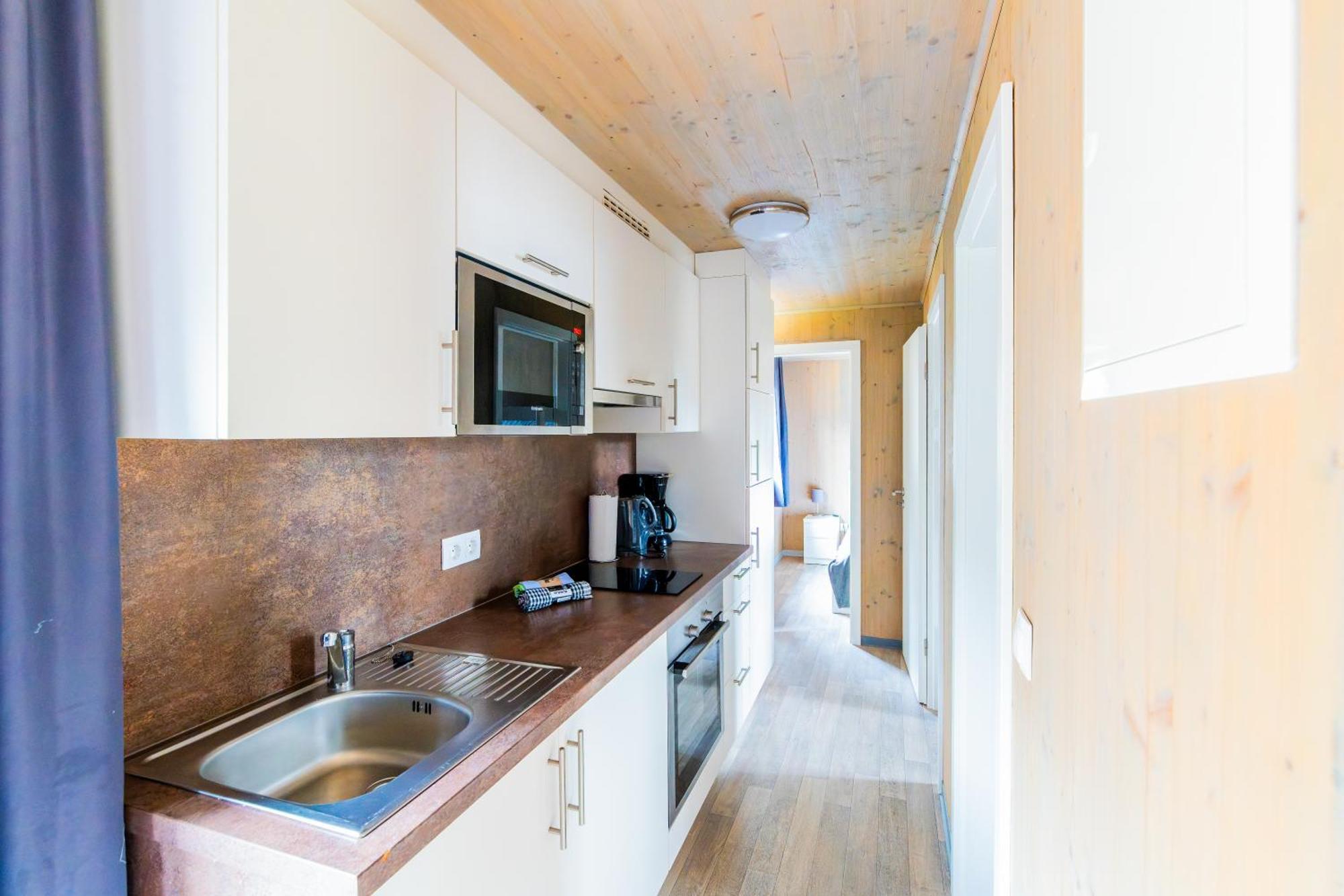 Naturcamping Lueneburger Heide - Chalets & Tiny Haeuser Soltau Exterior photo