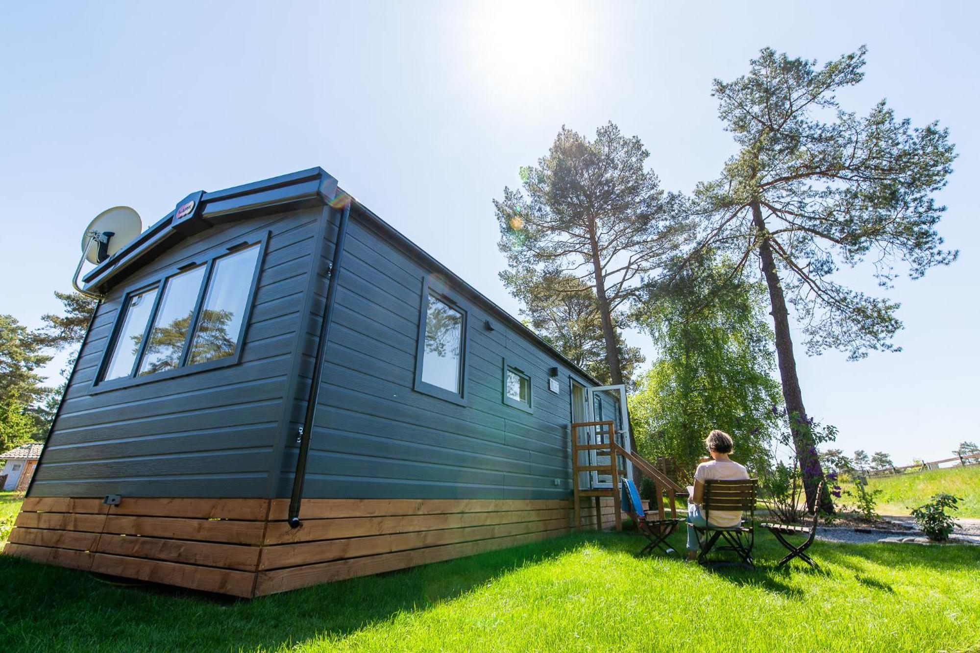 Naturcamping Lueneburger Heide - Chalets & Tiny Haeuser Soltau Exterior photo