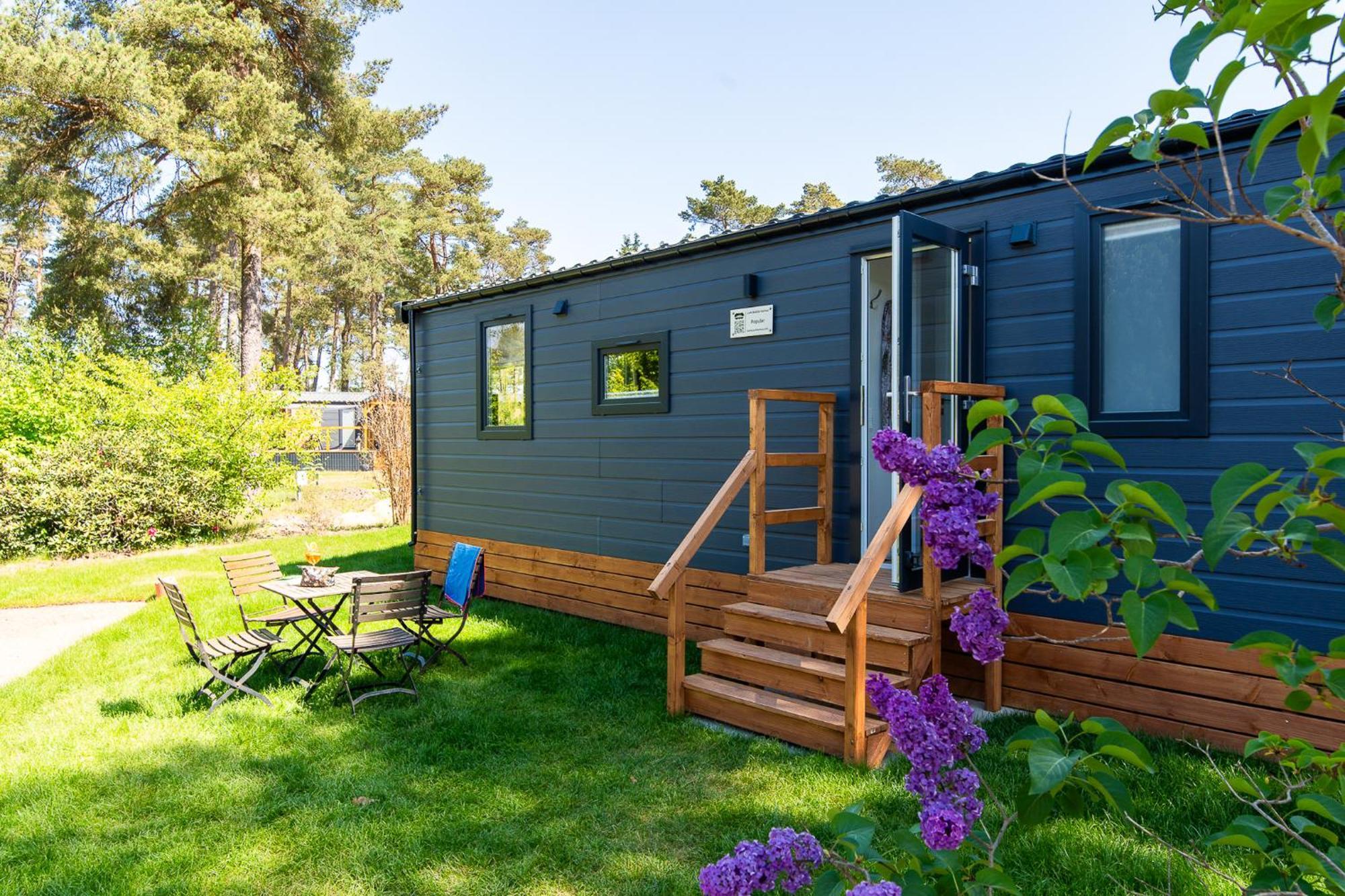 Naturcamping Lueneburger Heide - Chalets & Tiny Haeuser Soltau Exterior photo